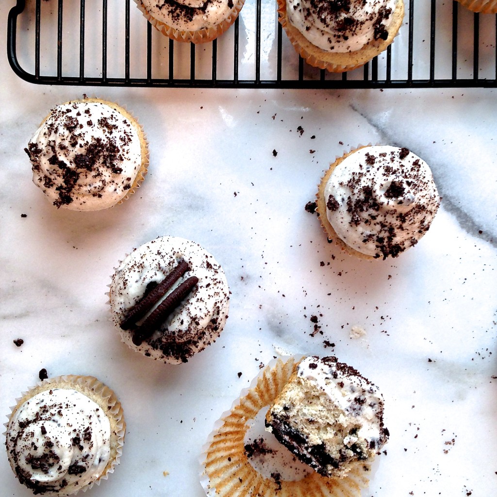 Cookies N Cream Cupcake - 12 Pack